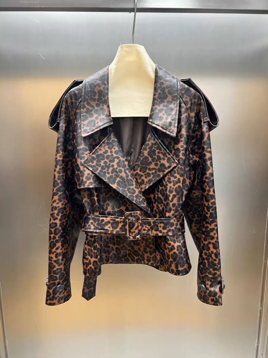 Fashion 2025 Luxury Winter Wai - Street Fashion Winter 2025 review and price