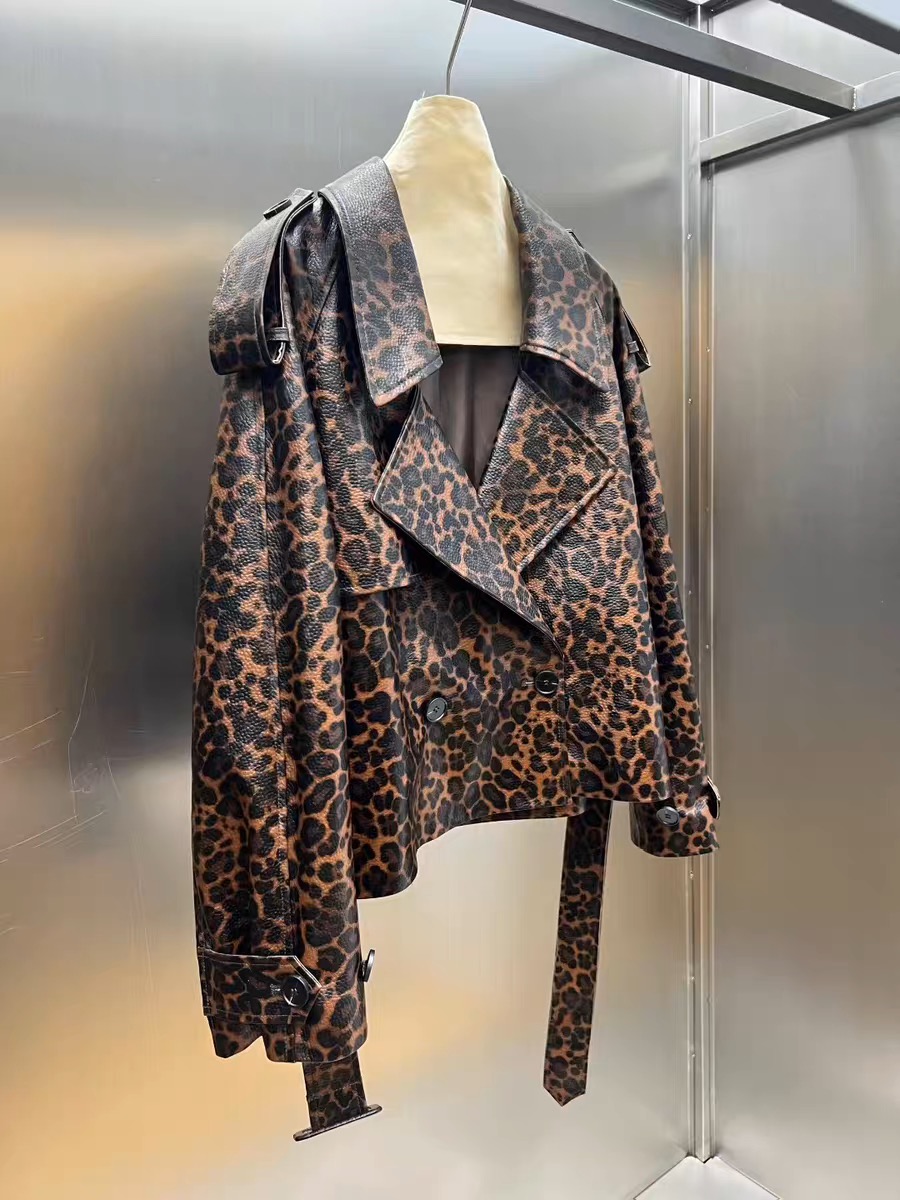 Fashion 2025 Luxury Winter Wai - Street Fashion Winter 2025 review and price