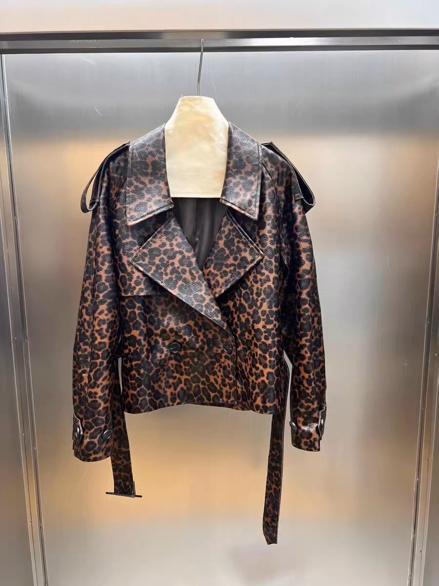 Fashion 2025 Luxury Winter Wai - Street Fashion Winter 2025 review and price