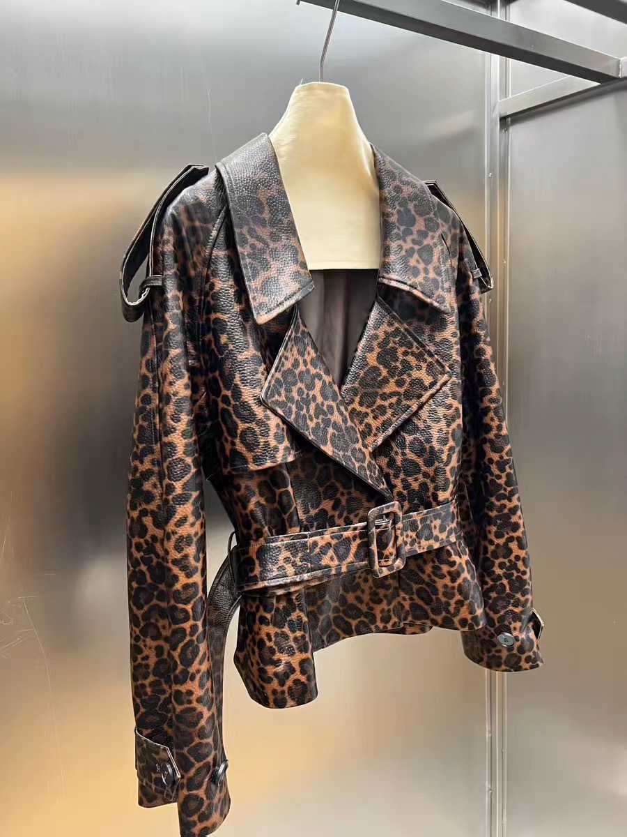 Fashion 2025 Luxury Winter Wai - Street Fashion Winter 2025 review and price