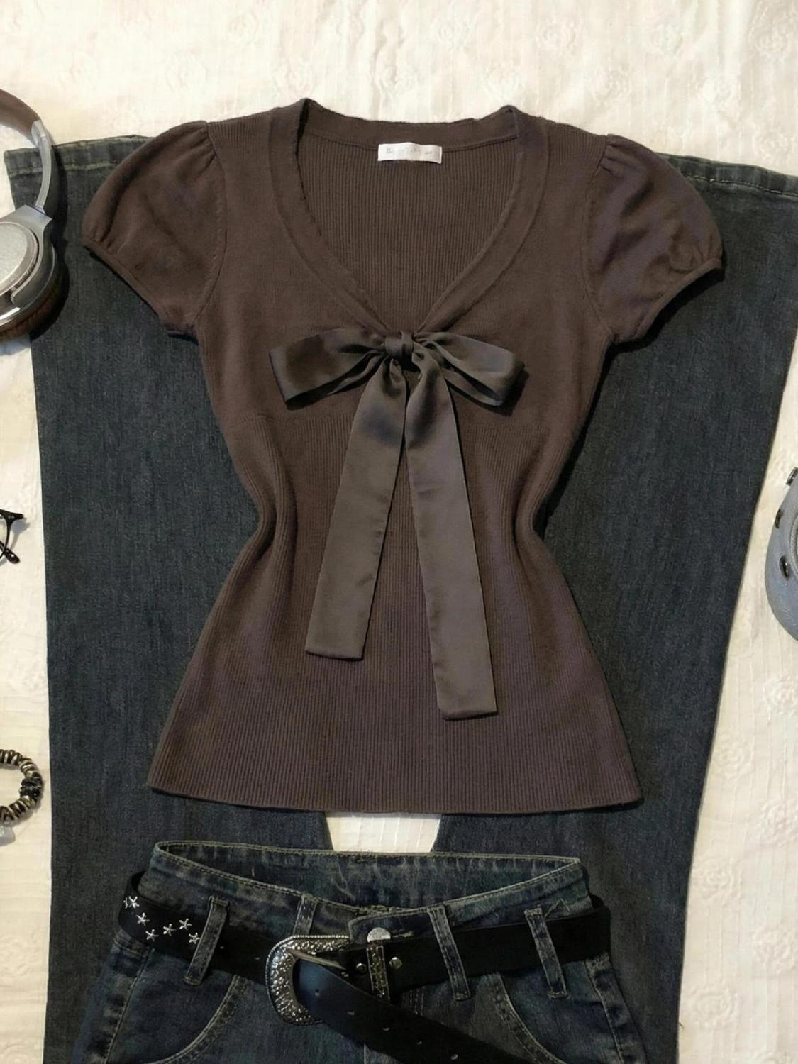 Vintage T-shirt Bow Y2k Slim S - Street Fashion Goth review and price